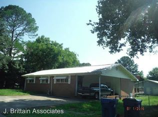 198 Hickory Dr, Oxford, AL 36203