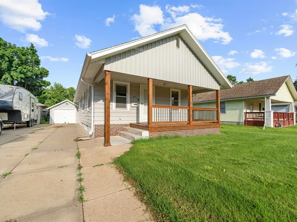 817 Sheridan St, Salina, KS 67401