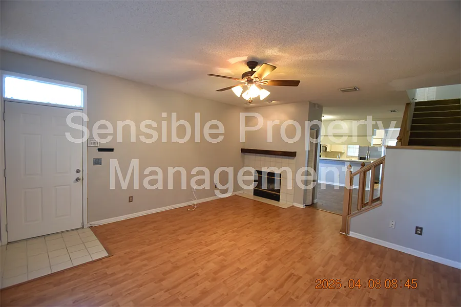 Building Photo - 2701 Penzance St #2701