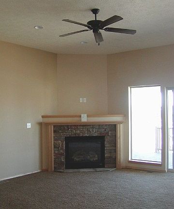 3rd image of 5904 S Laurel Crst