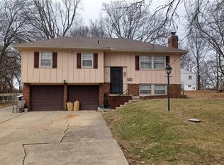 8412 E 97th Ter, Kansas City, MO 64134
