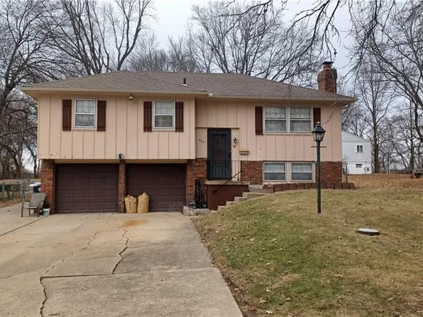 8412 E 97th Ter, Kansas City, MO 64134