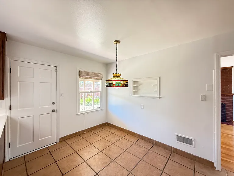 3940 W Rincon Ave — Photo 8