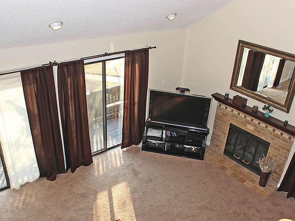 3rd image of 216 Kingsberry Dr #216