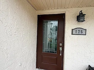 125 Lake Olive Dr #125 — exterior photo