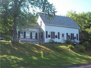 31 Second St, Hallowell, ME 04347