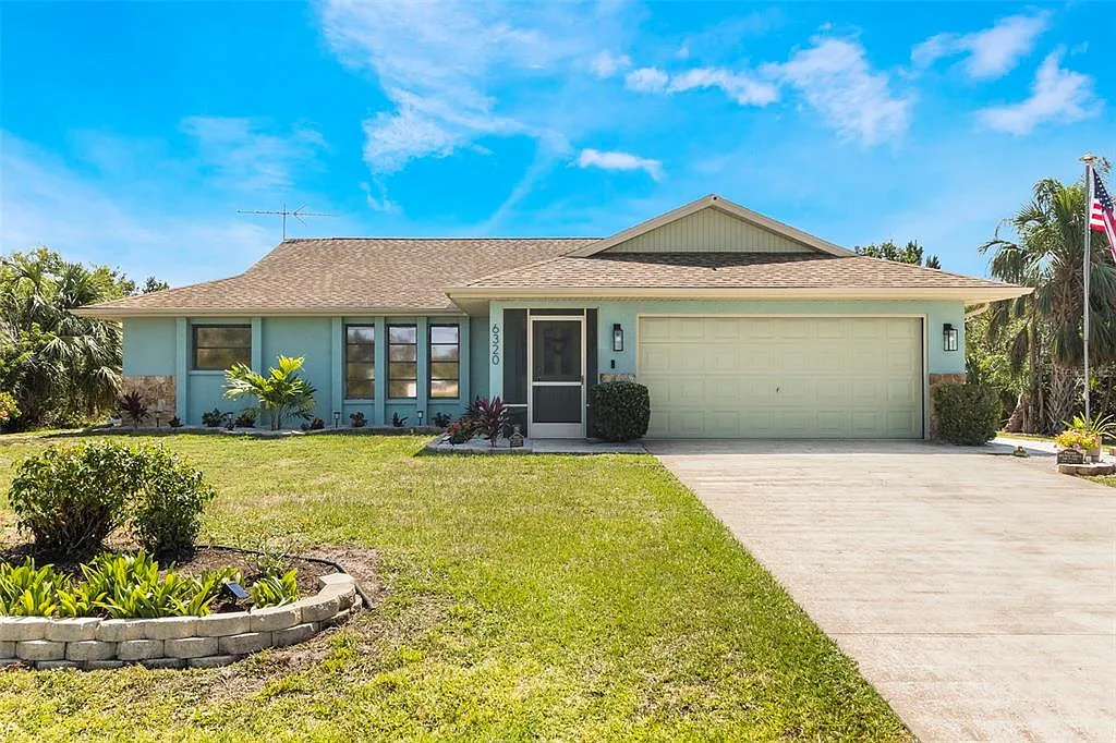 3 bed, 2.0 bath, 1445 sqft, $5,550 — Photo 1