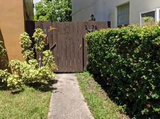 3168 Hibiscus St, Miami, FL 33133