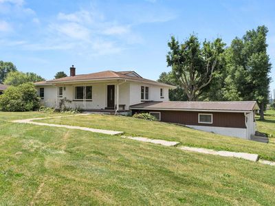 1014 N Main St, Oakland City, IN, 47660