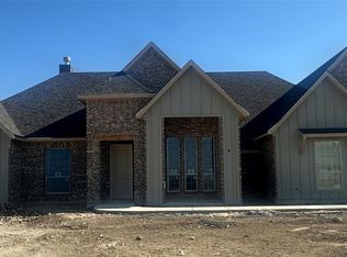9444 Bluestem Ln, Justin, TX 76247