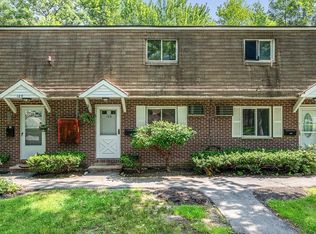 120 Thissell Ave APT 106, Dracut, MA 01826
