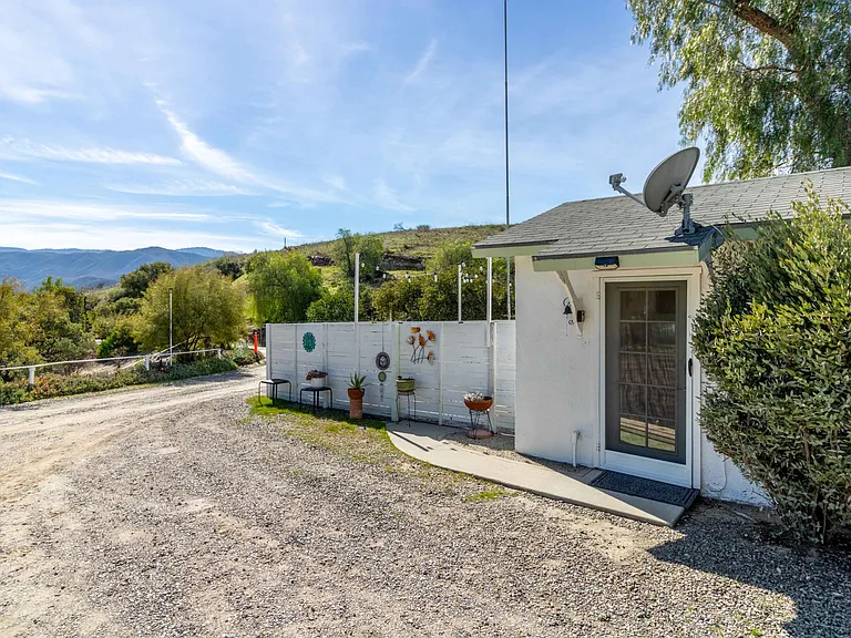 45491 Sage Rd — Photo 5