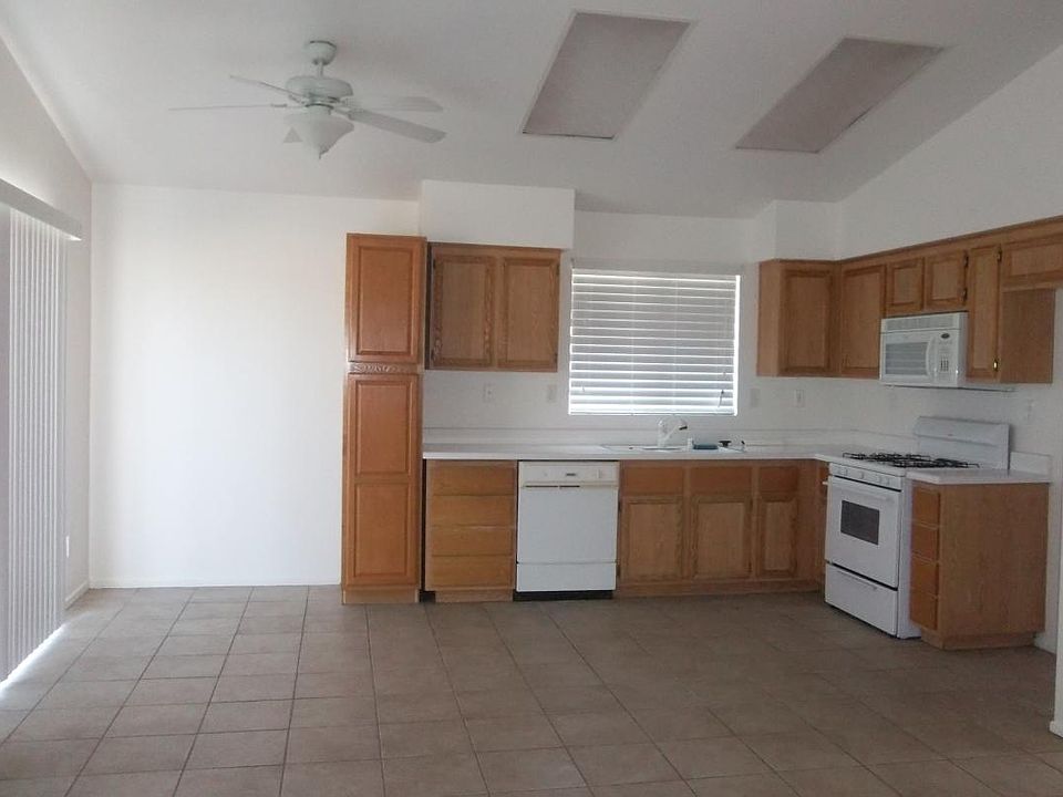2nd image of 42908 Seal Rock Ct