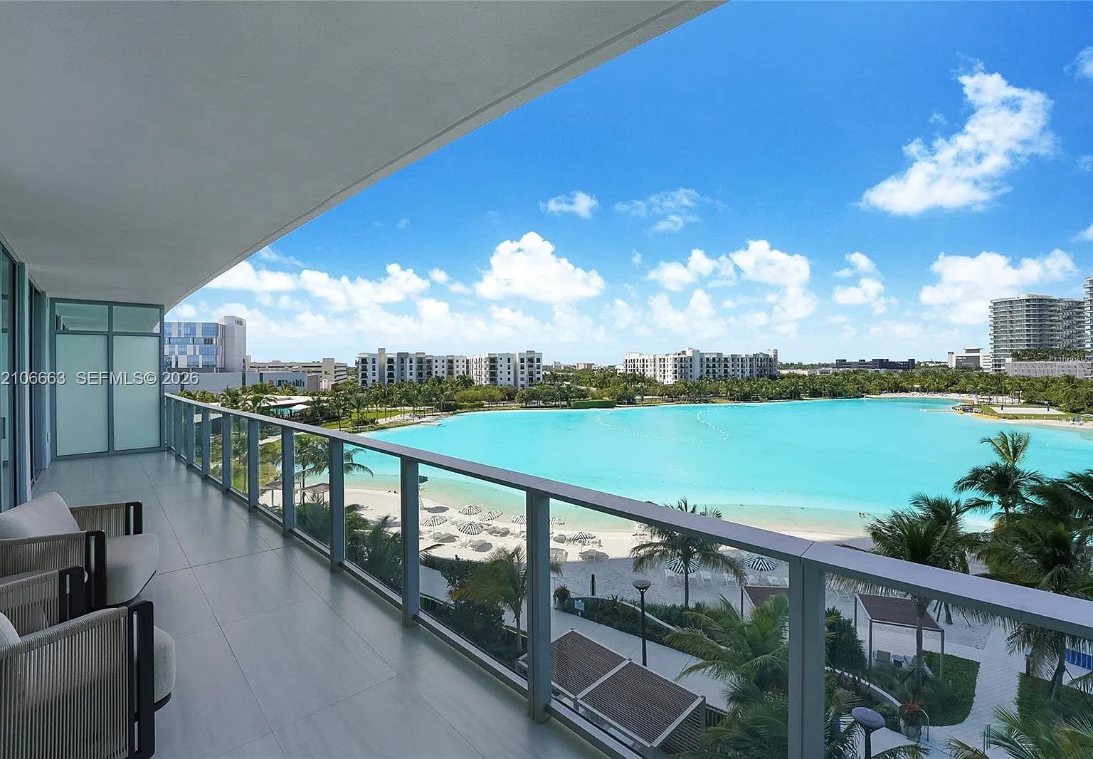 2 bed, 3.0 bath, $11,000 — Photo 2