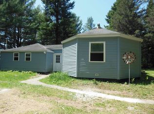 8870 E Townline Lake Rd, Harrison, MI 48625