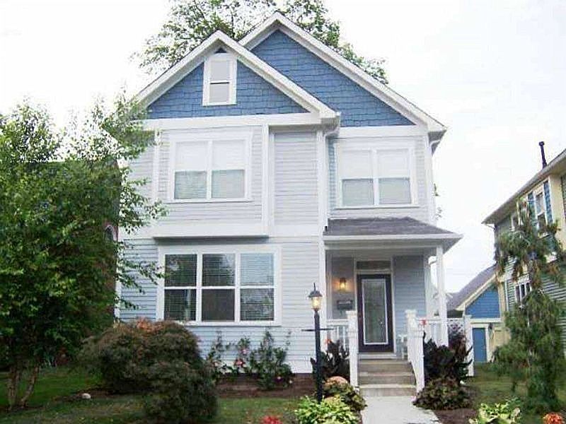 2nd image of 2439 N Talbott St