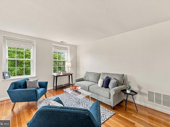 3rd image of 3823 Rodman St NW APT E23