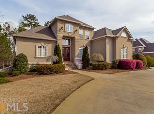 910 Northern Pines Dr, McDonough, GA 30253