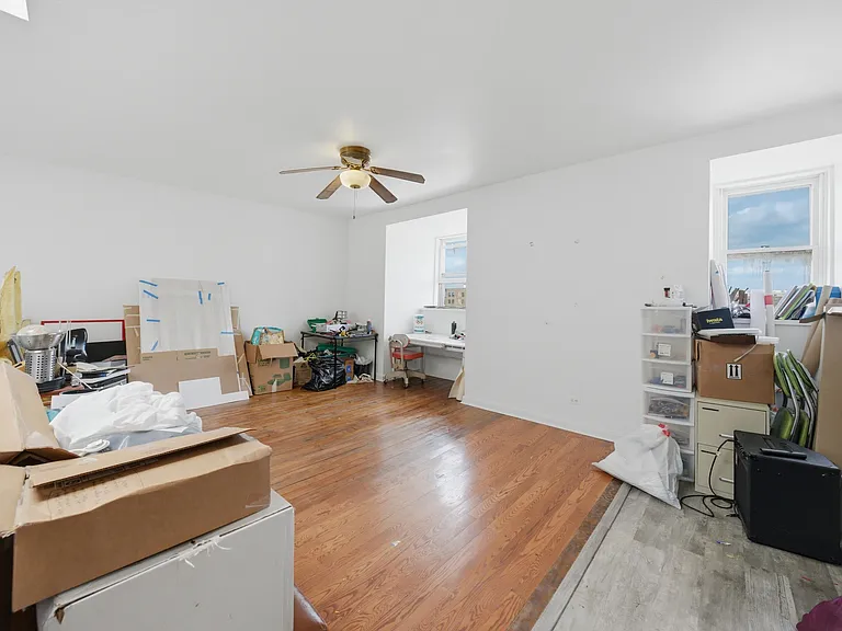 903 W 19th St #3 — Photo 6