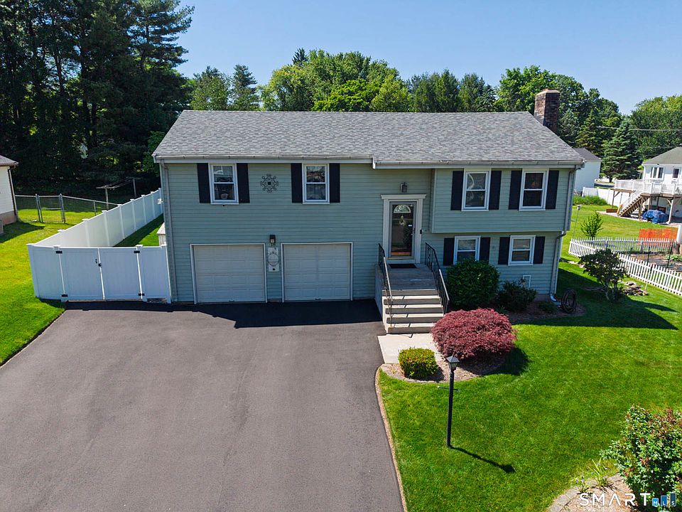 1st image of 18 Long Hill Drive