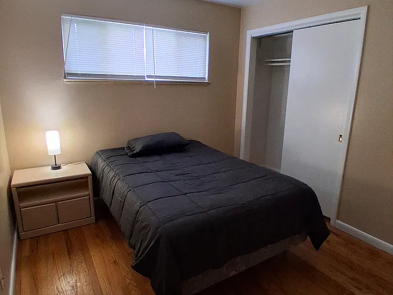 Room 6 closet is 13sqft with 2 shelves