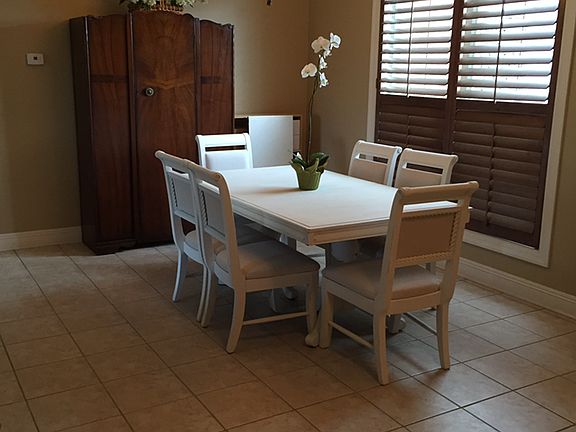 5th image of 201 Copperfield Way