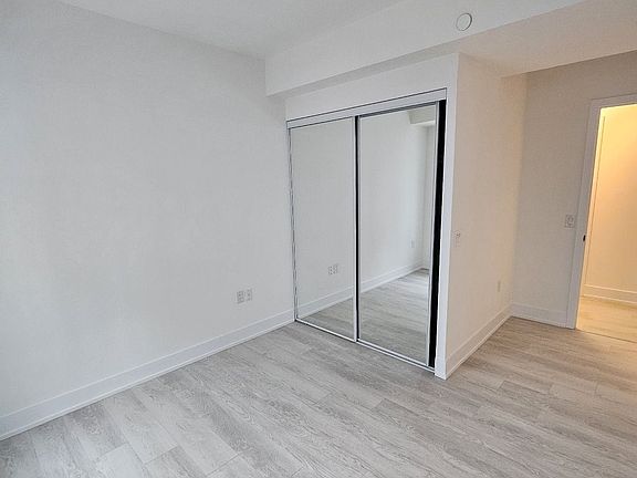 5th image of 2450 Old Bronte Rd #231