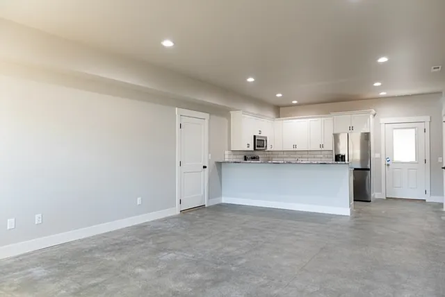 1765 Grant Rd — Photo 5