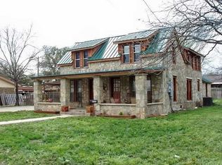 1104 S Church St, Brady, TX 76825