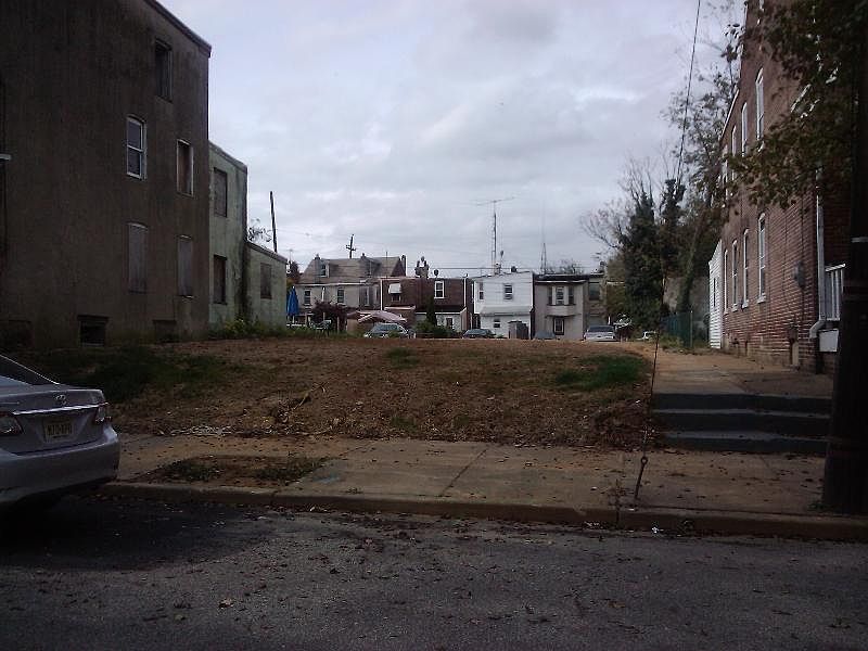 2nd image of 716 Caldwell St