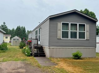 27 Hillside Ter, MOOSE LAKE, MN 55767