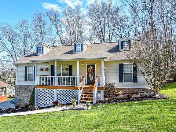 3rd image of 3642 Stoneridge Dr