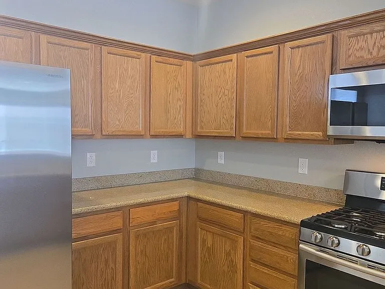 2774 Alnwick Ct — Photo 10