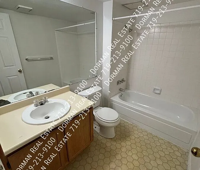 911 N Wahsatch Ave #102 — Photo 15