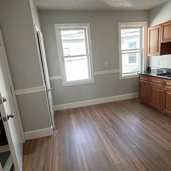 19 Monticello St #6 — Photo 4