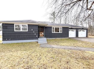 3046 Magnolia St, Endwell, NY 13760