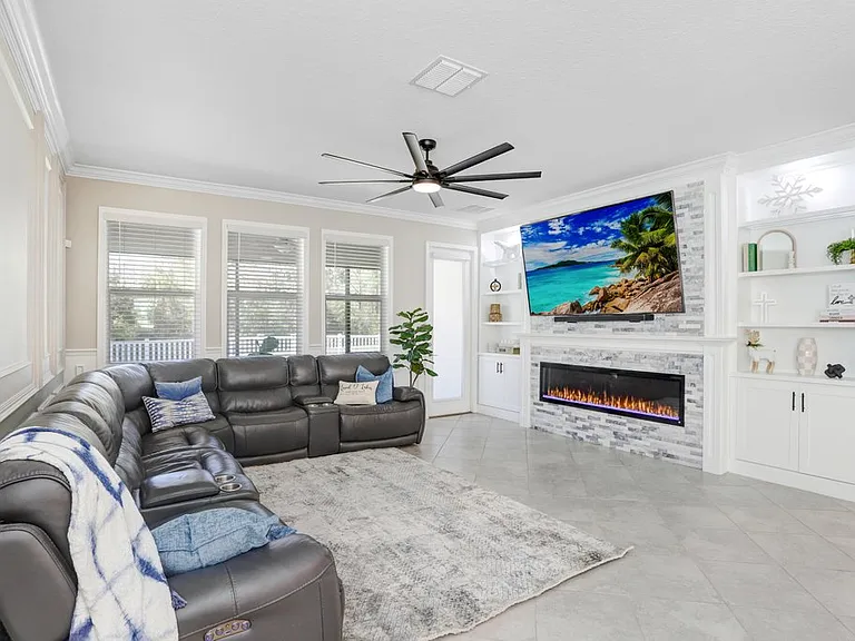 8721 Savory Walk Dr — Photo 17