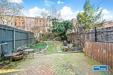 Sold by Smith Hanten Properties