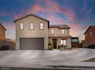 16022 Shawnee Ln, Victorville, CA 92394