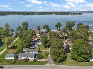 6403 S Rannells Rd W, Knox, IN 46534