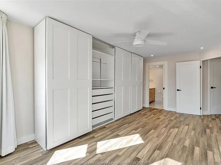 75 Riverside Dr E #1902 — Photo 22