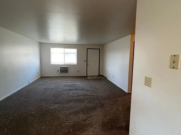 4802 Bonnie Ln — Photo 11