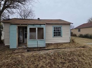 1923 Old Windthorst Rd, Wichita Falls, TX 76301