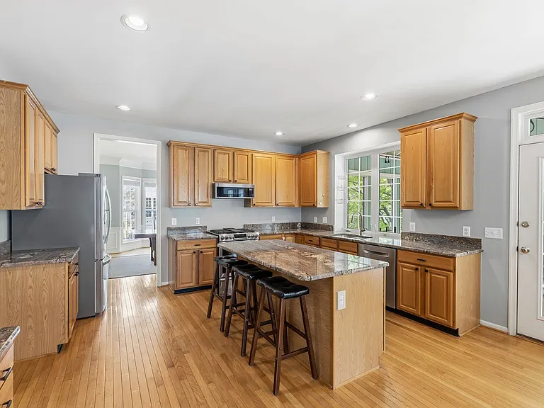 307 Winterthur Ln — Photo 21
