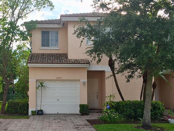 2nd image of 3941 NW 92nd Ave