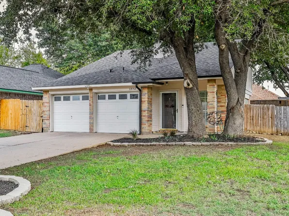 6832 Windwillow Dr, Fort Worth, TX 76137