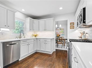 9220 Beverly Dr, Overland Park, KS 66207