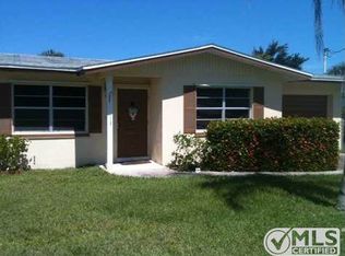 1124 Granada St, Fort Pierce, FL 34949