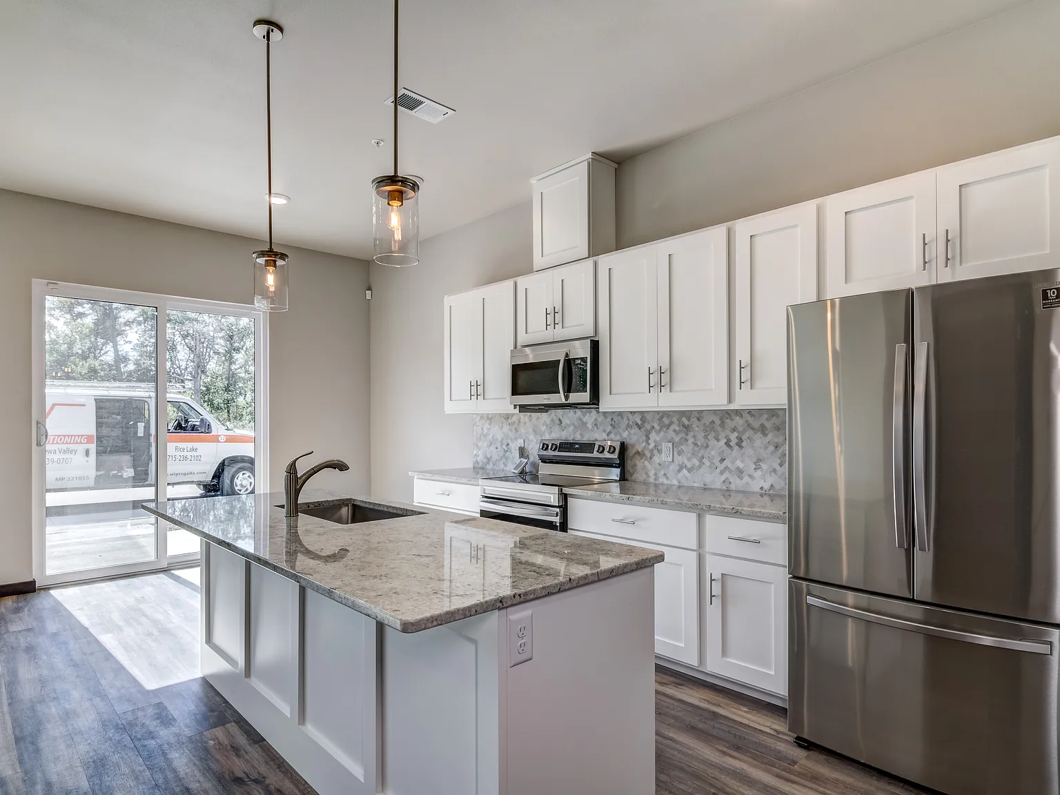River Ridge Townhomes — Photo 3