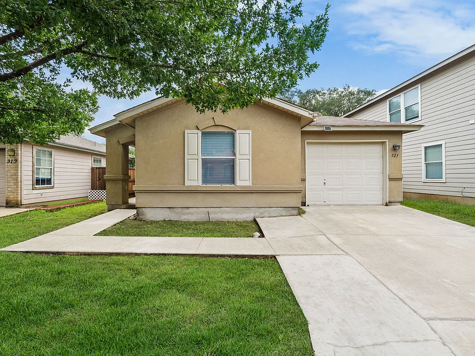 323 Amberdale Oak
